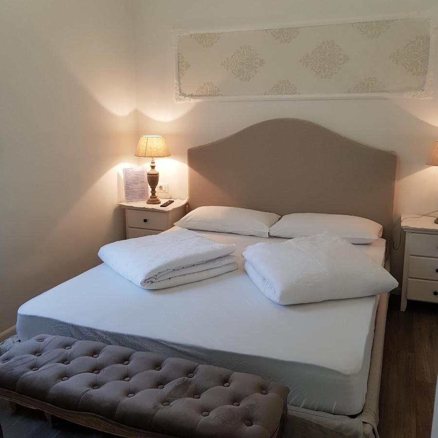 Garni Villa Tyrol - Adults Only Merano Exterior foto